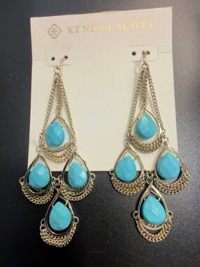 NWT KENDRA SCOTT CHANDELIER GOLD TURQUOISE STATEMENT EARRINGS BOHO FESTIVAL.